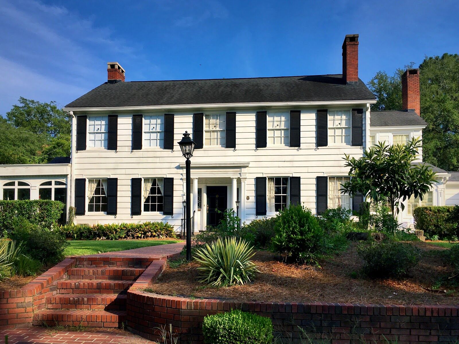 1900s colonial home.